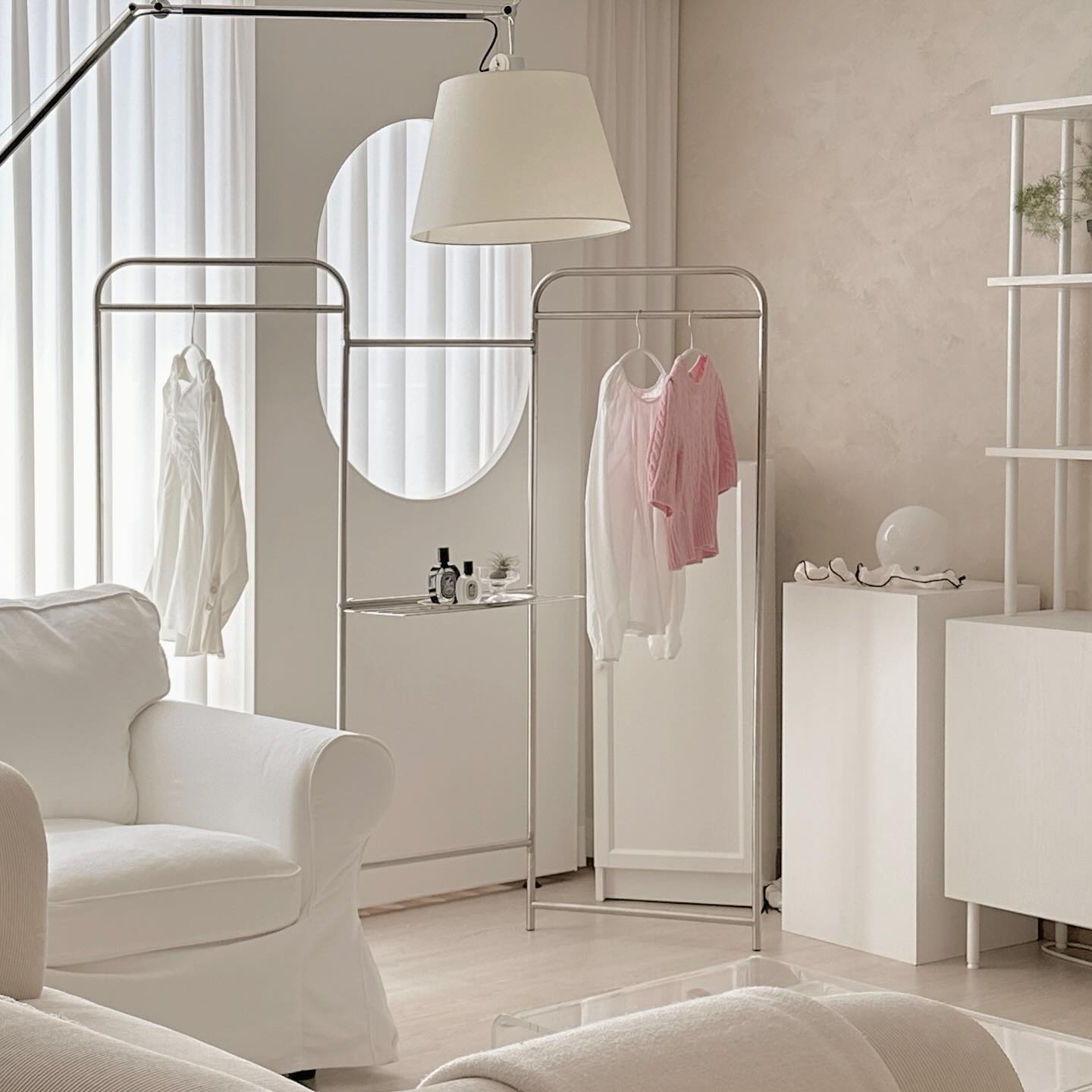 Roomnhome|フォールディングパーテーションハンガー