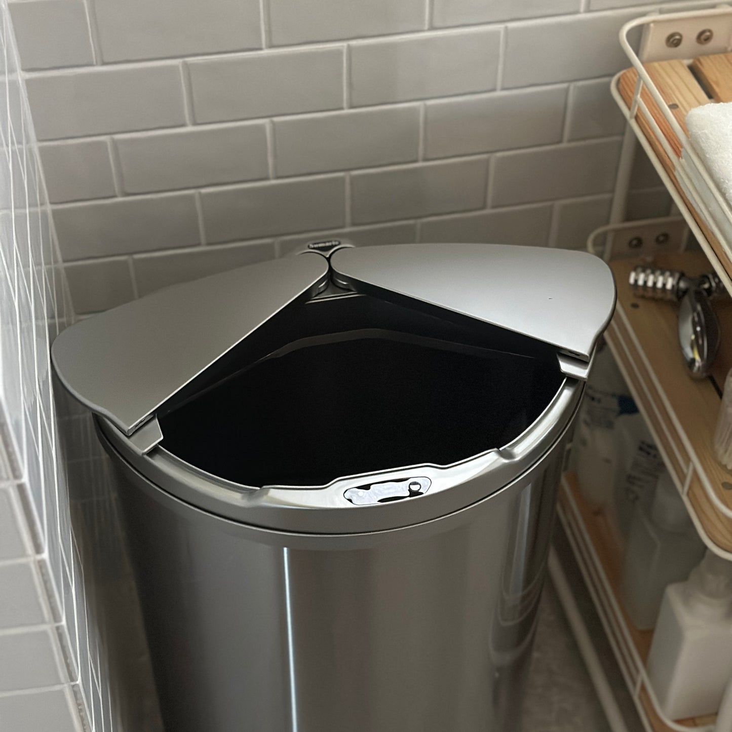 センサー開閉ステンレスダストボックス 47L