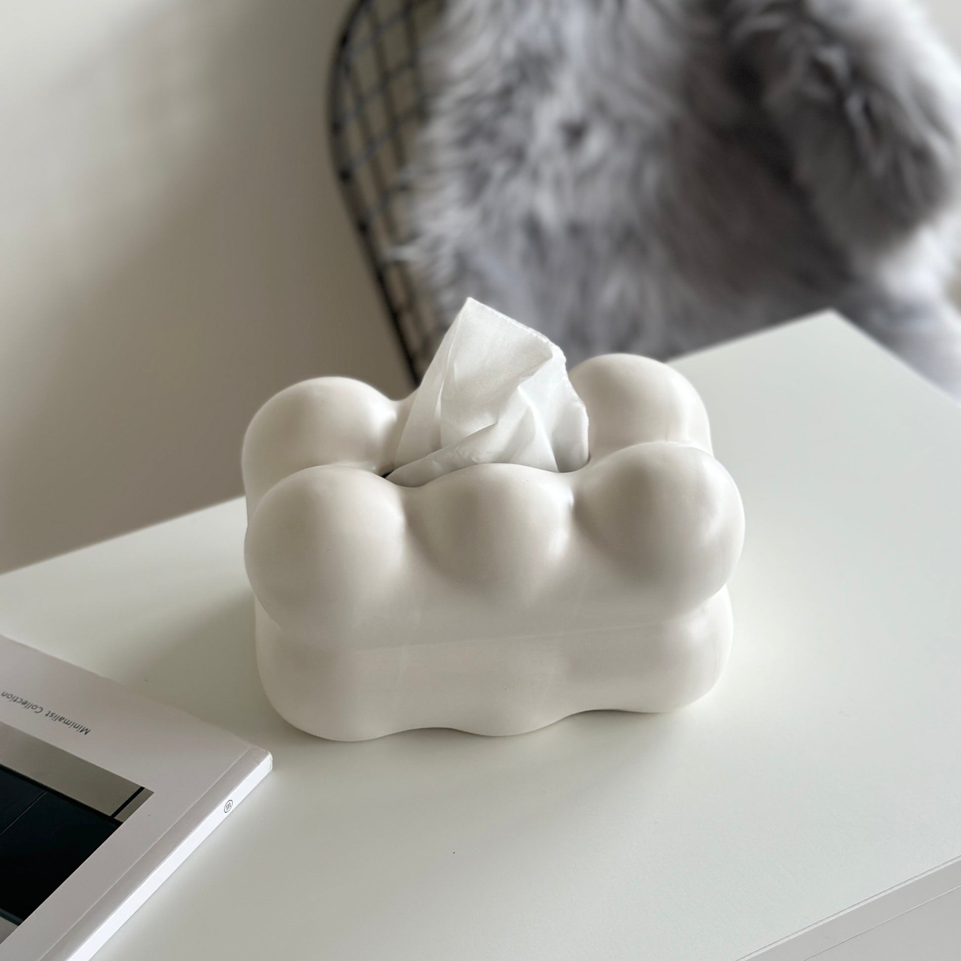 もくもくしたセラミック製の白いティッシュケース