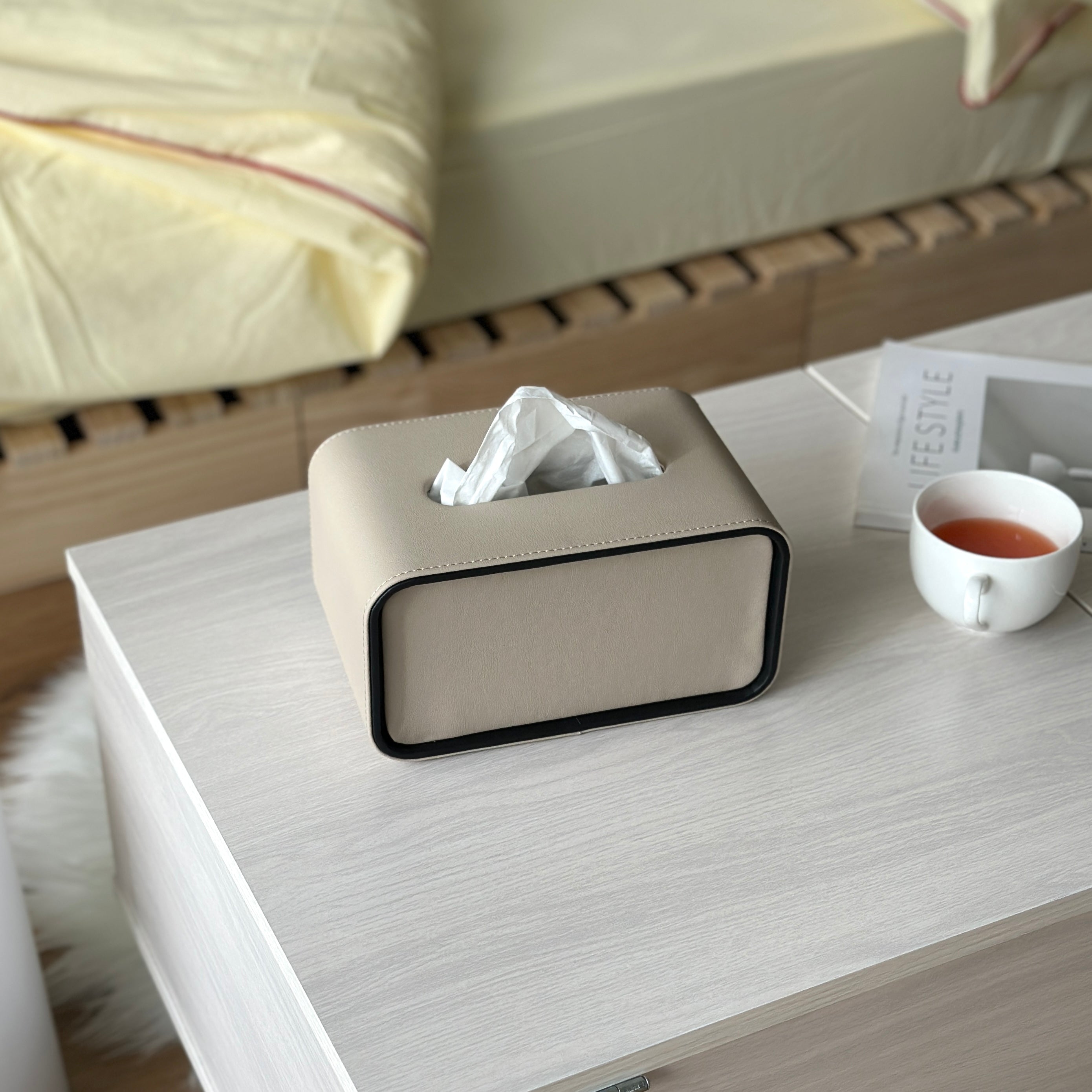 ※ラスト在庫   メガスモールスクエアディッシュ ティッシュケース｜スクエアレザー調ティッシュケース - territory