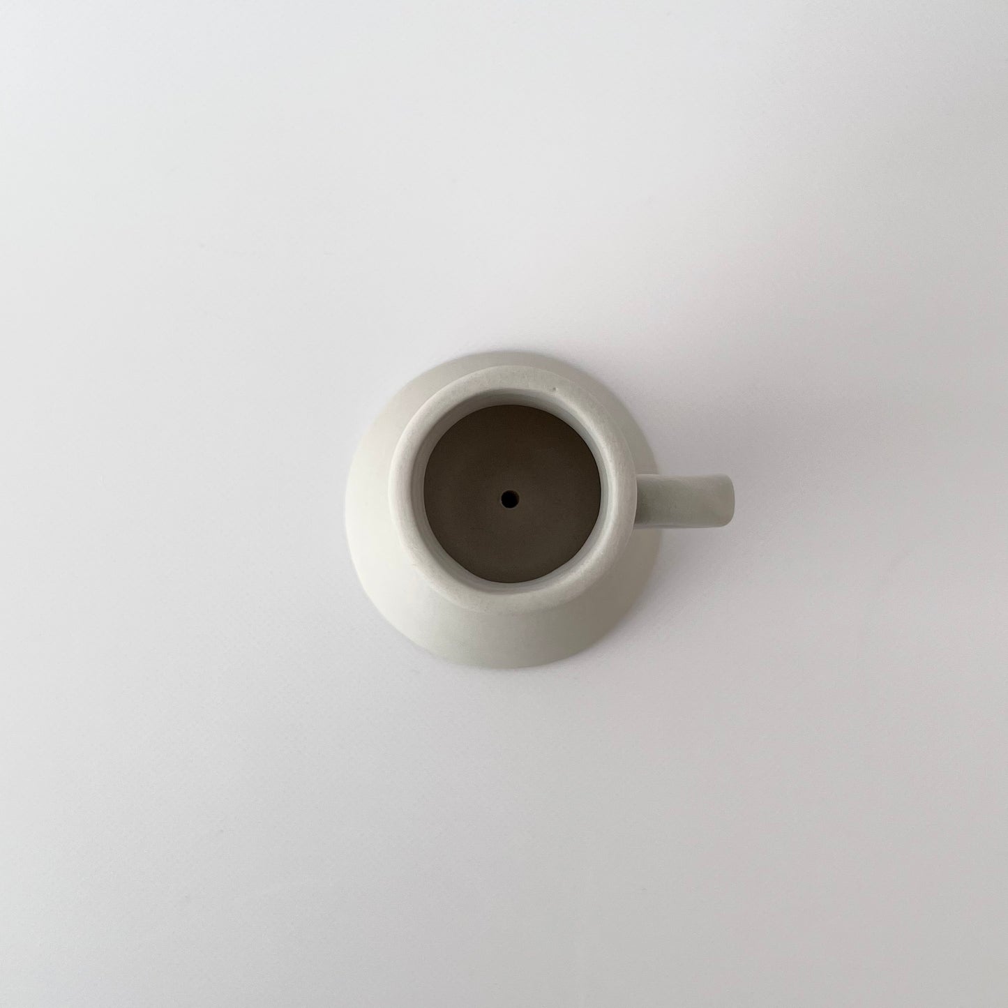 上から見たマッドホワイトのキャンドルホルダー