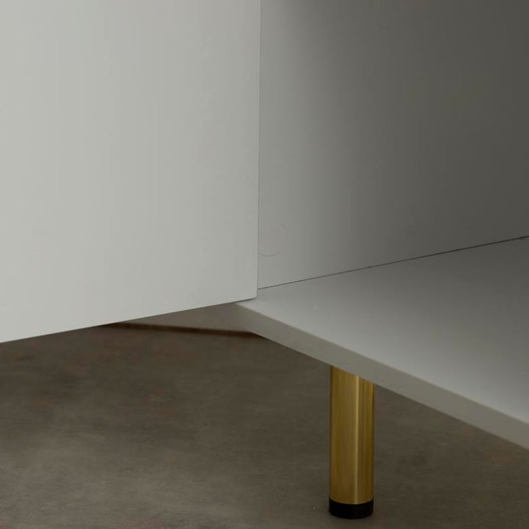 ゴールド脚付きキャビネット