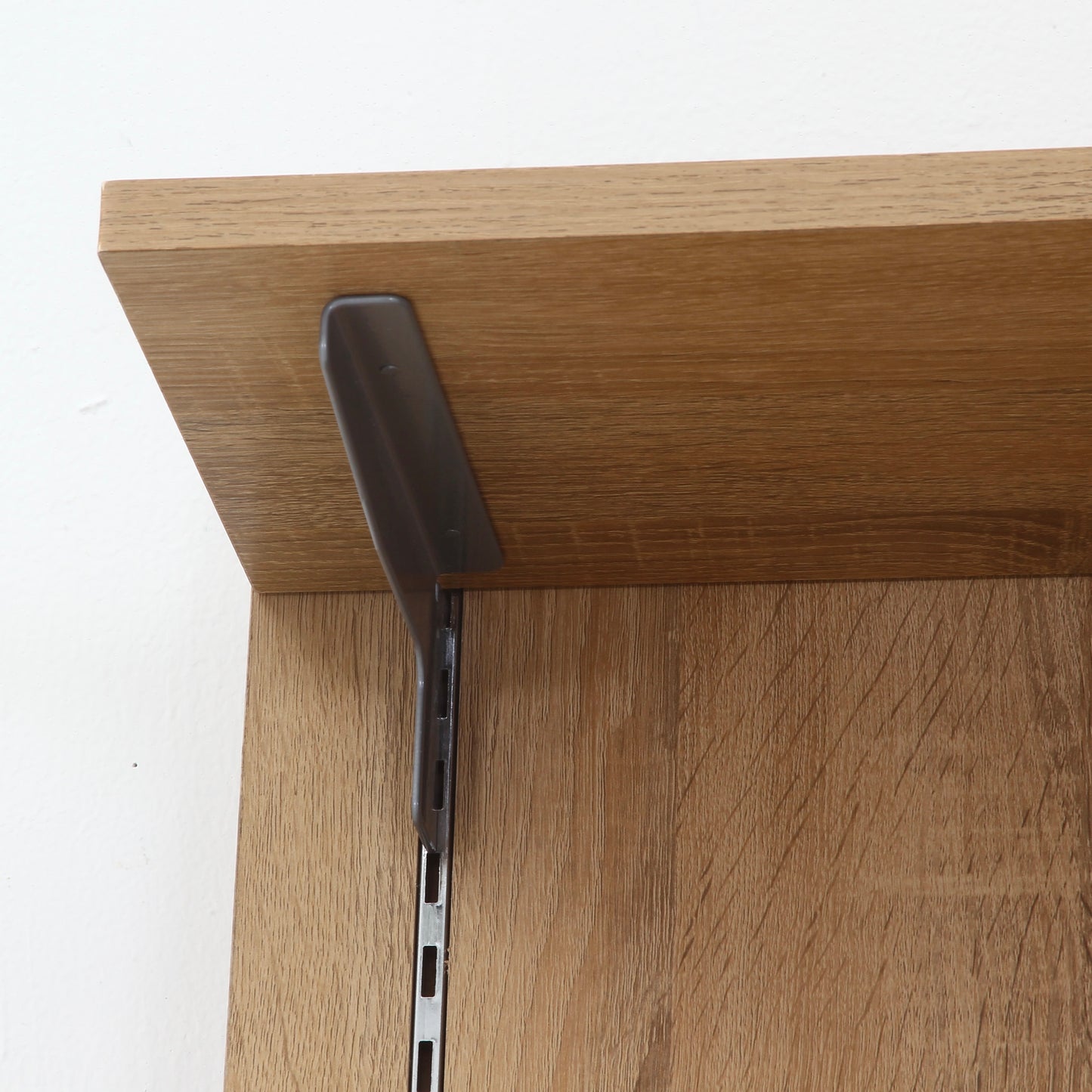 ユニット収納バックボード