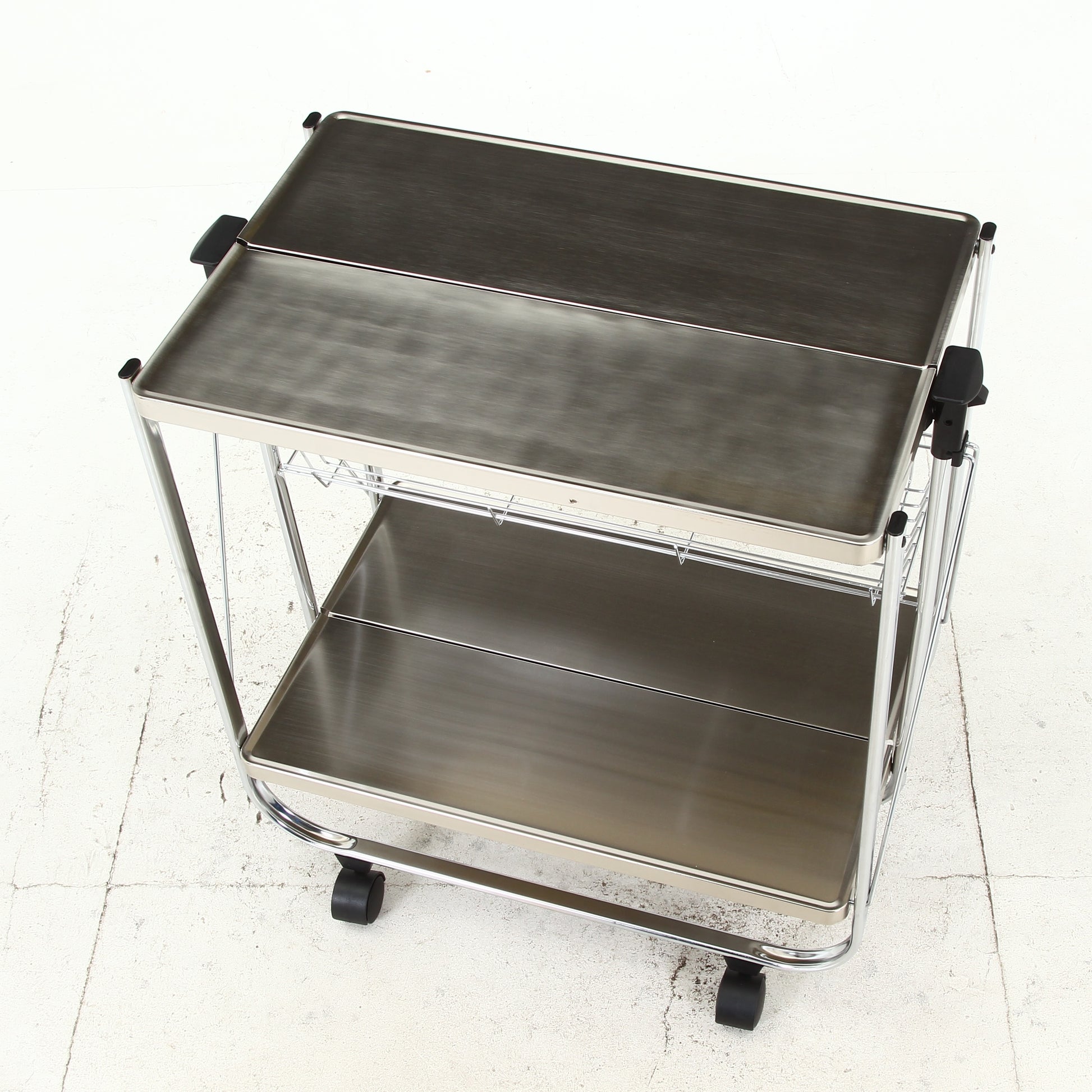 シルバーのフォールディングワゴン