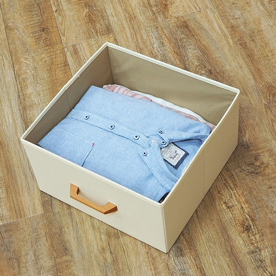 アイボリーの衣類を掛けるハンガーポールと7杯の引き出しを組み合わせた多機能なハンガーラックの引き出し