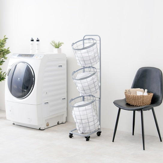 ブルーのキャスター付き3段丸型バスケットランドリーラック