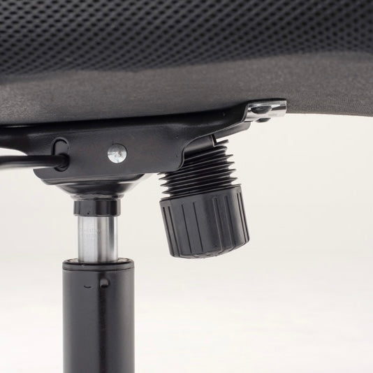 キャスター付のシンプルワークチェア