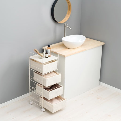 白の幅30cmのスリムな設計の引き出し収納が置いてある洗面所