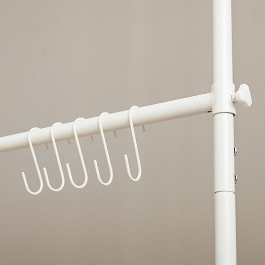 突っ張り伸縮ハンガーラック