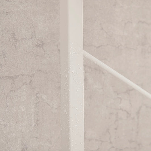 ホワイトカラーのゴミ箱上収納の支柱