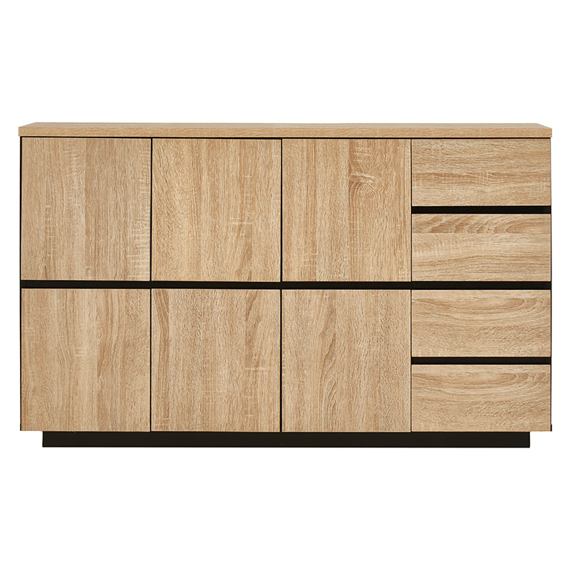 可動棚付き木目調キャビネットナチュラルを正面から写している様子