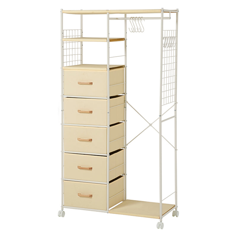 ホワイトのファブリック収納付きハンガーラック