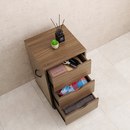 キャスター付きチェスト