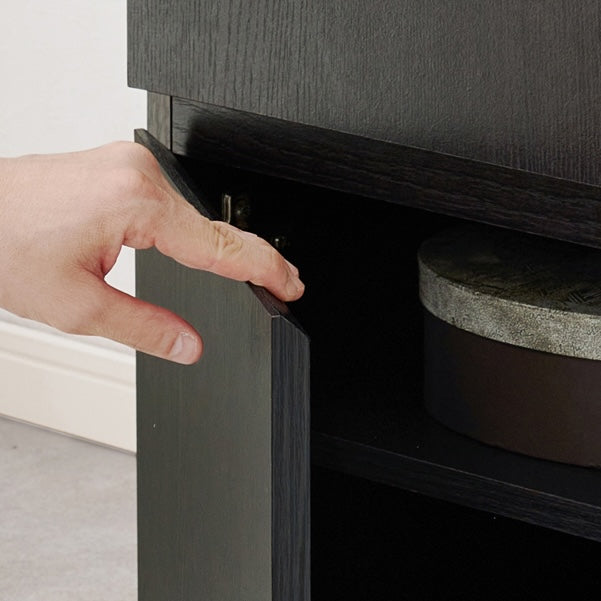 木目調扉付きキャビネット