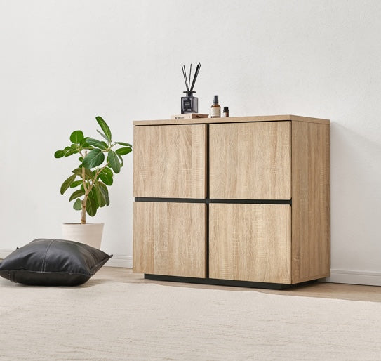 木目調扉付きキャビネット