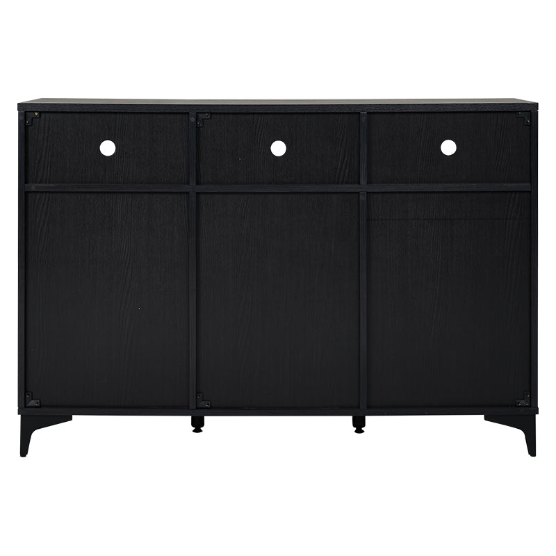 ブラックの木目調のキャビネットの背面