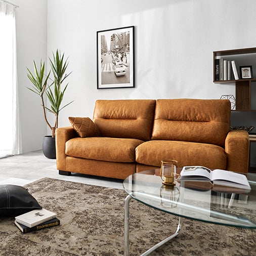 レザー調ボリュームソファ