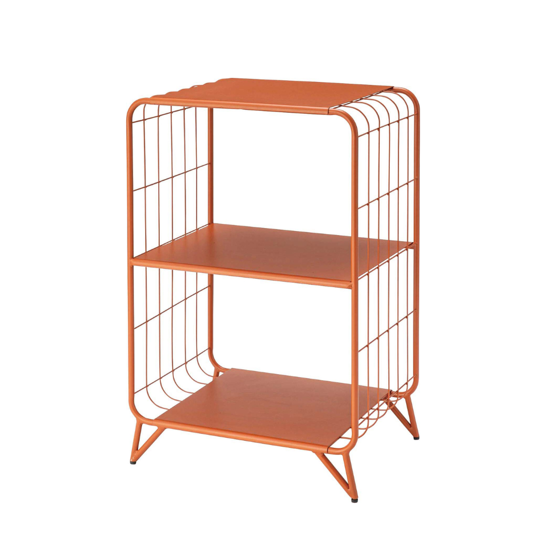 オレンジのポップな色味の2段のメッシュシェルフ