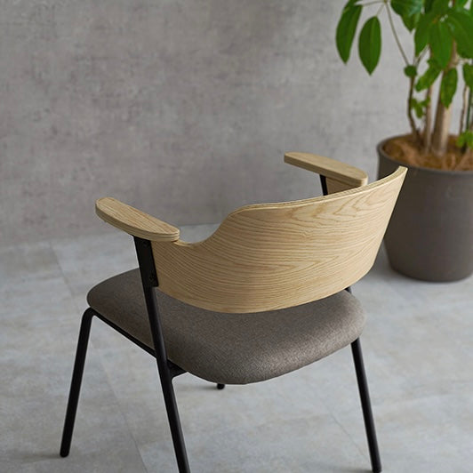 美フォルム異素材アームチェア