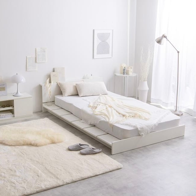 ホワイトカラーのシングルサイズすのこベッド