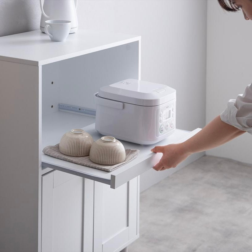 ホワイトカラーのレンジ台の引き出し部分