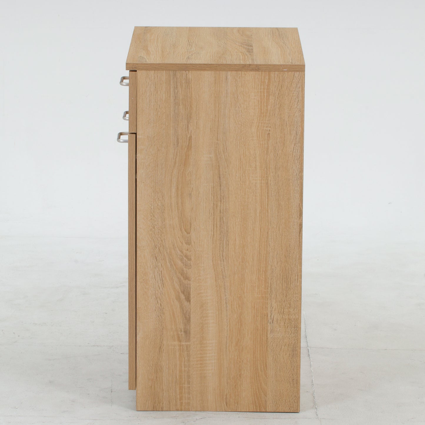 ユニット収納キャビネットナチュラルを側面からうつしている様子