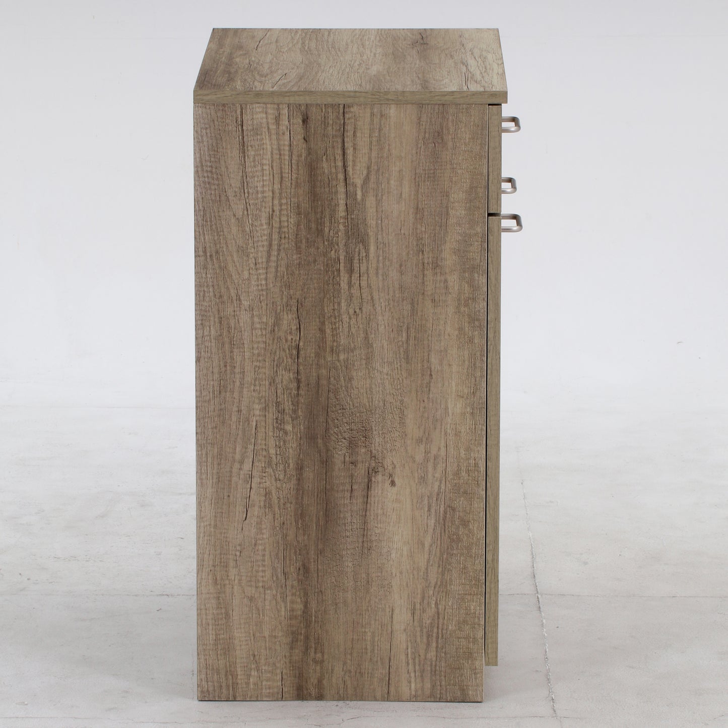 ユニット収納キャビネットグレーの側面をうつしている様子