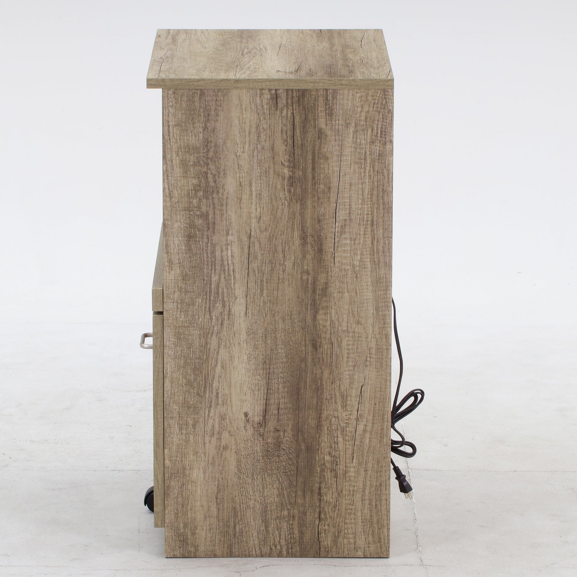 ユニット収納レンジボードグレーを側面からうつしている様子