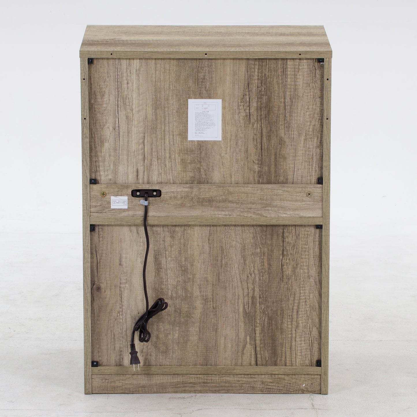 ユニット収納レンジボードグレーを背面からうつしている様子