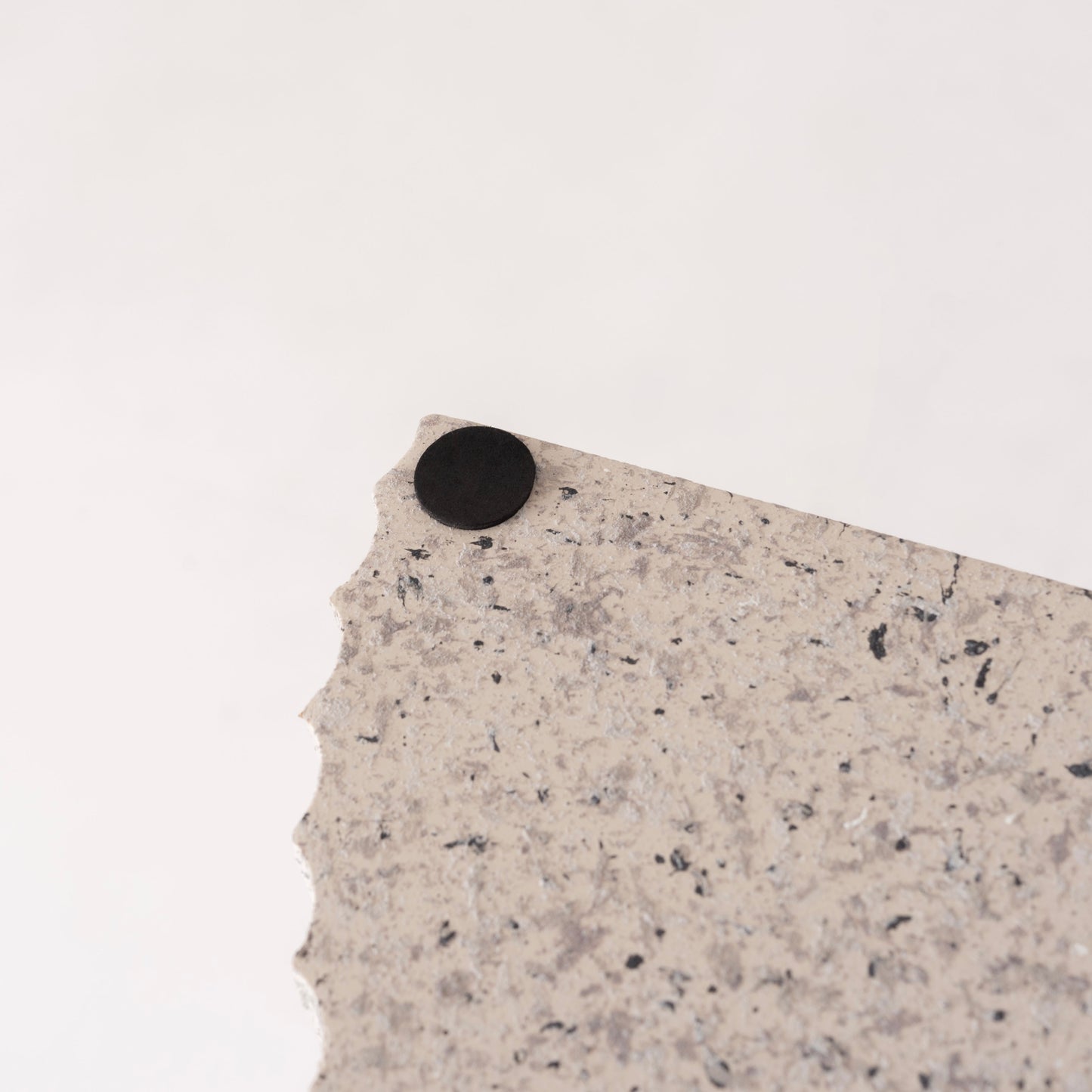 テラゾー柄半円サイドテーブル