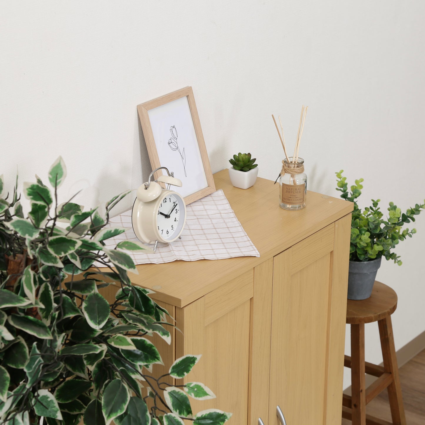 扉収納シューズラック