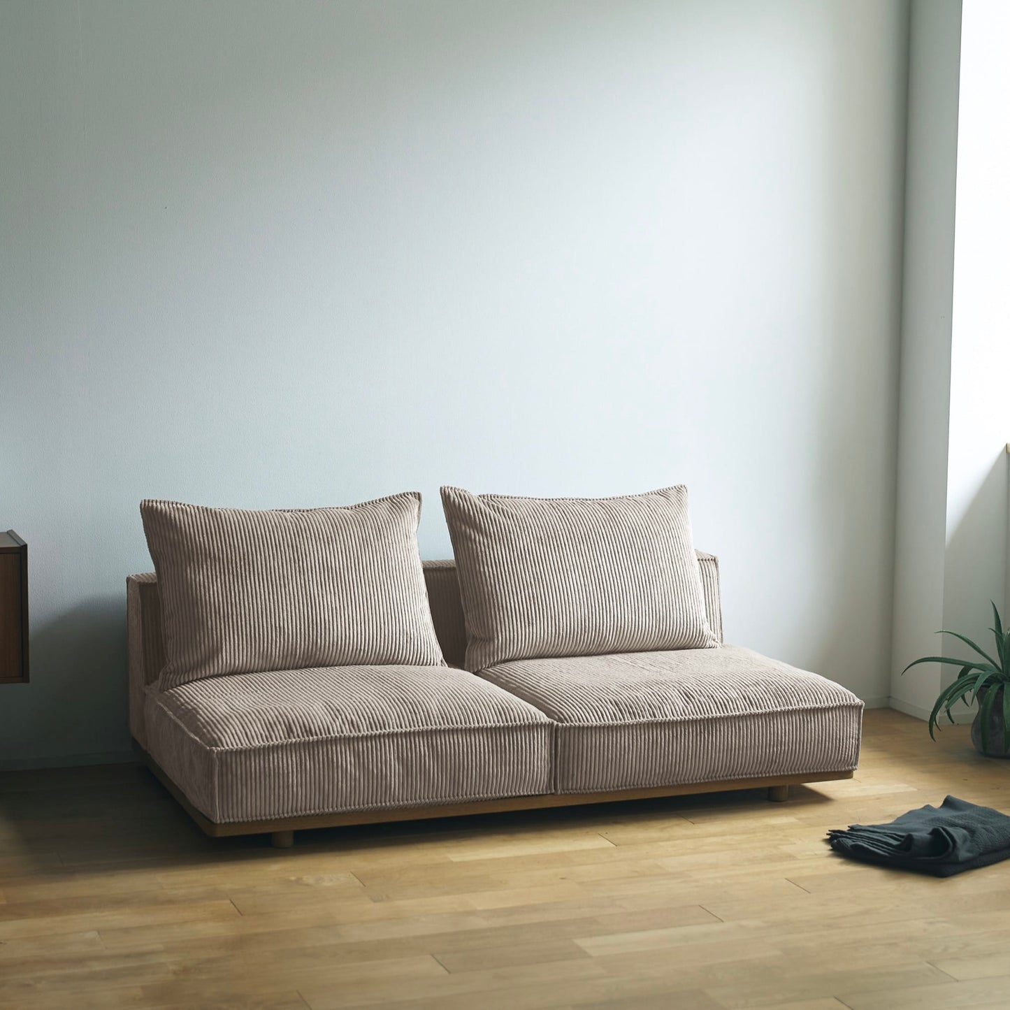 グラウンドソファ