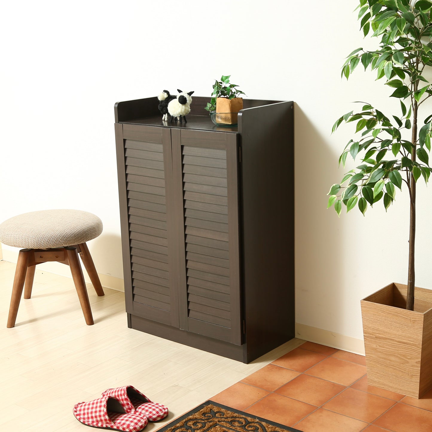 ディスプレイルーバーシューズボックス