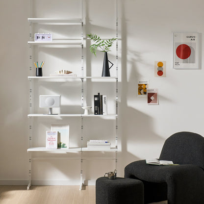 Roomnhome｜エルパ突っ張りカスタムシェルフの白いモジュラー本棚で、スリムな金属フレームと複数棚付きです