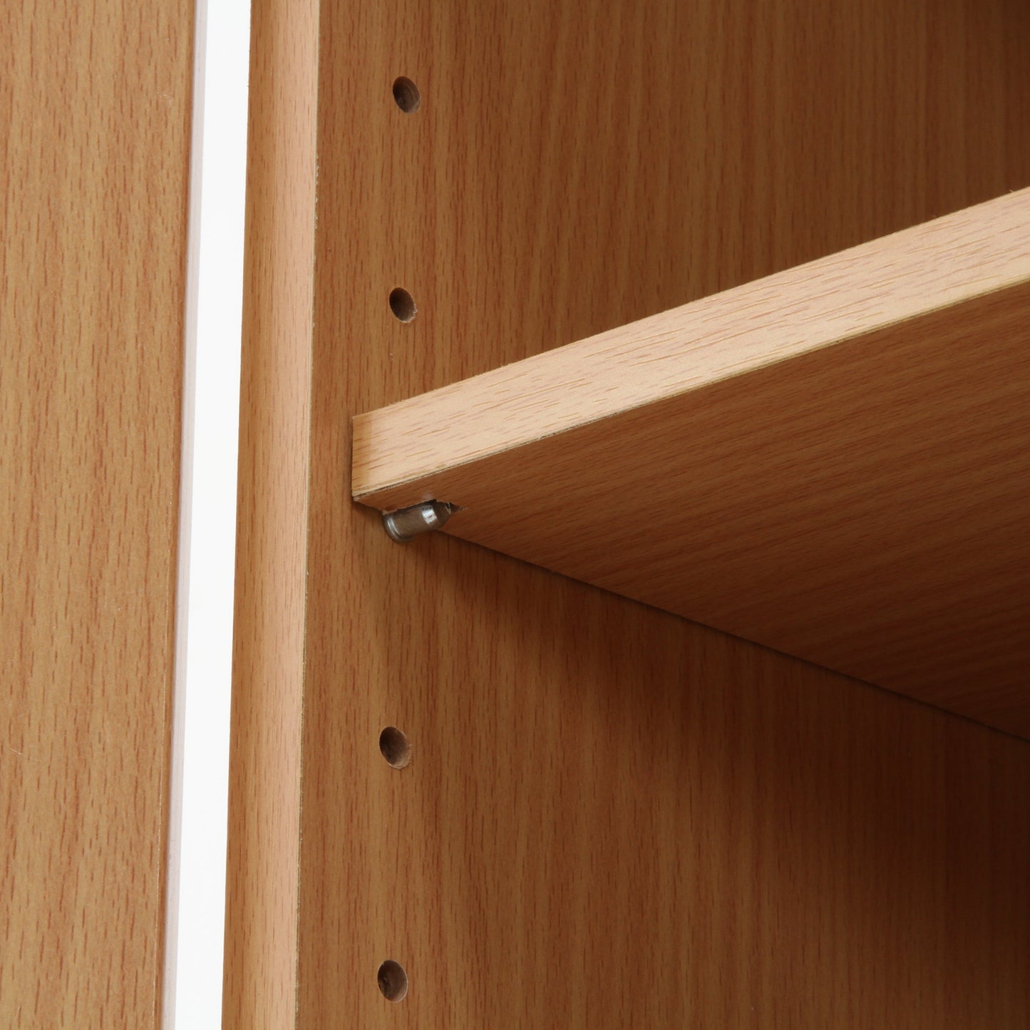 脚付きルーバーシューズボックス