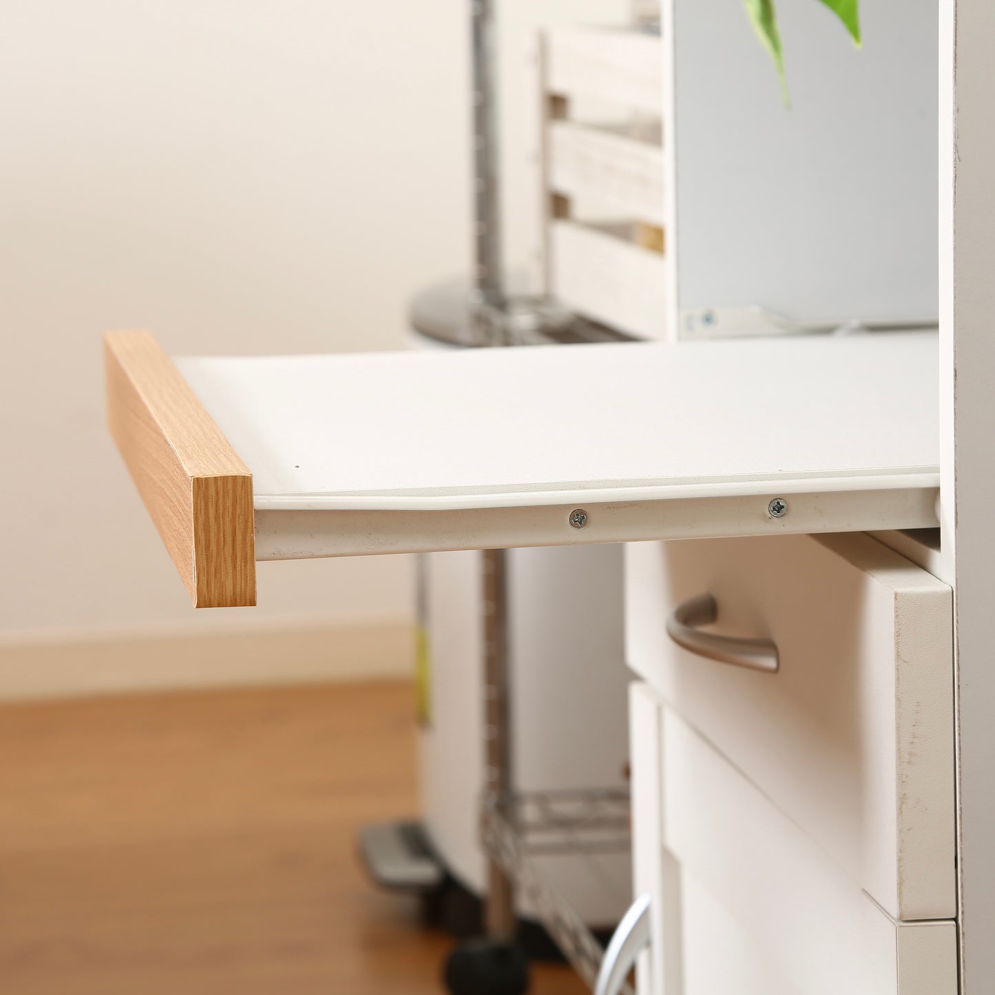 キッチンカウンターの引き出せる天板部分