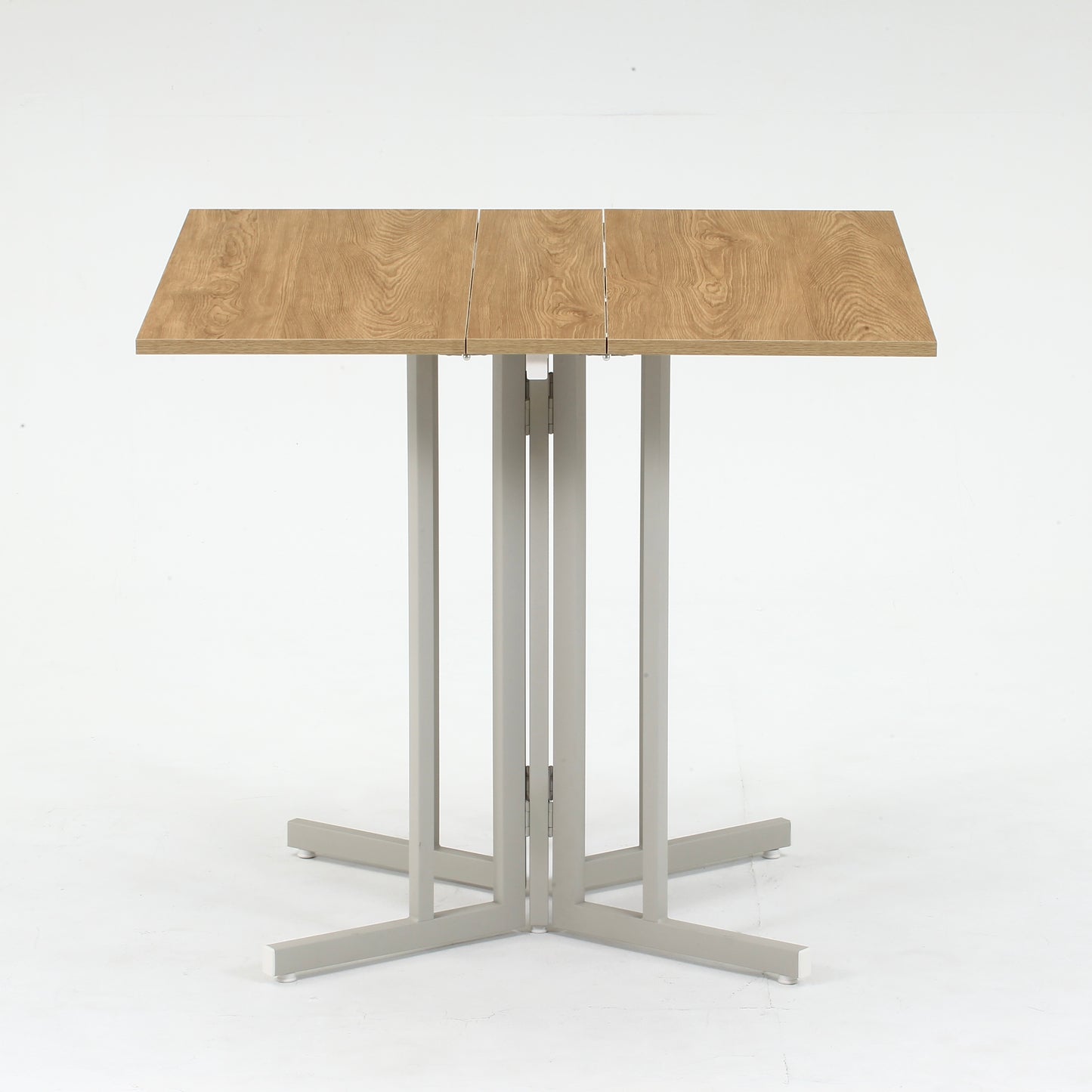 ウッド天板とスチール脚の異素材組み合わせの折りたたみ式のダイニングテーブル