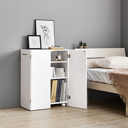 キャスター付きブックシェルフ