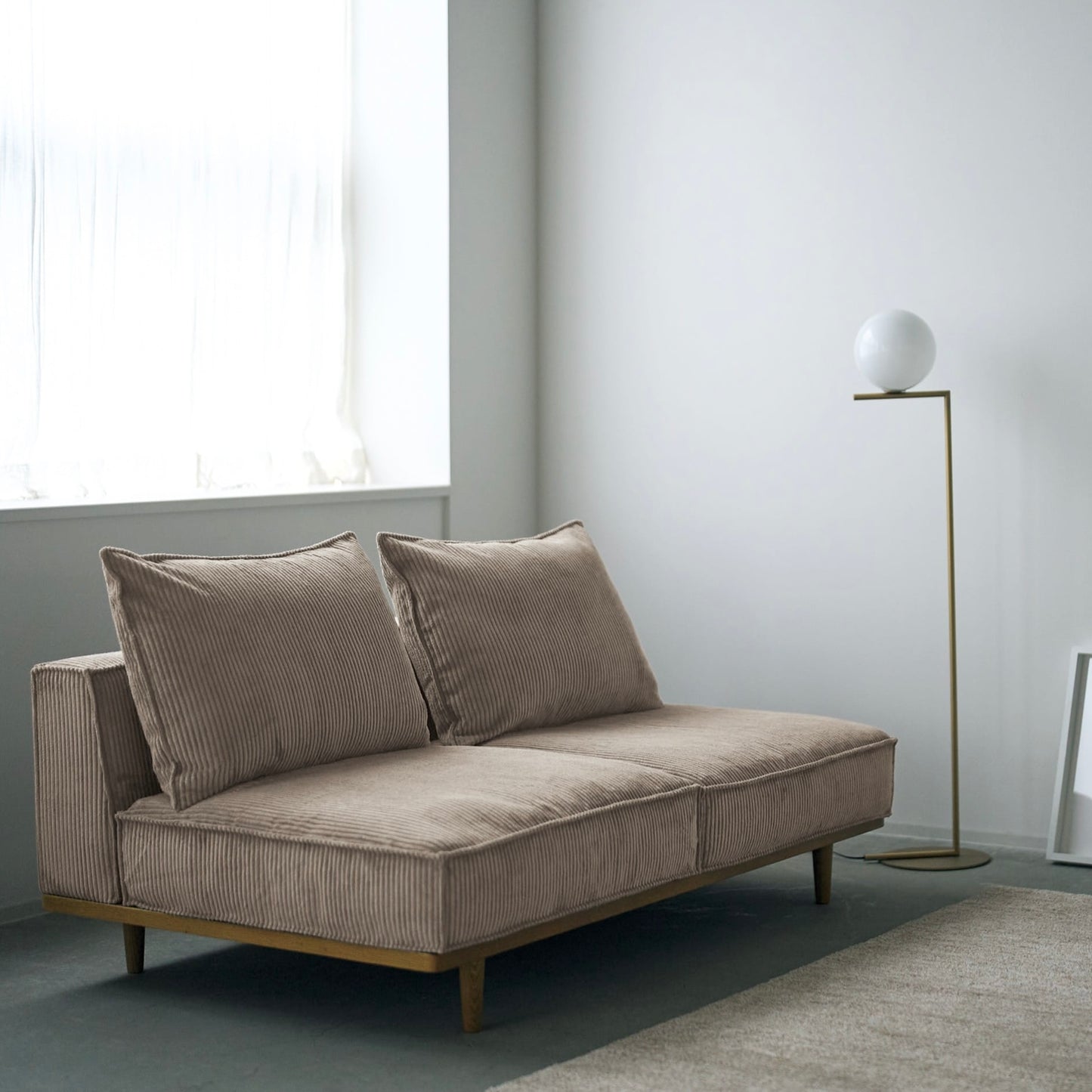 グラウンドソファ