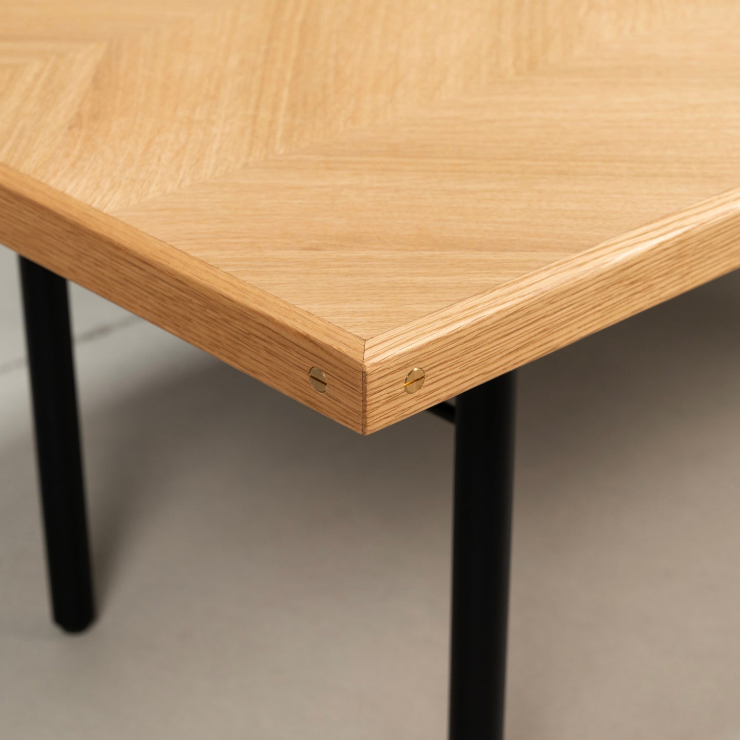 ジュニパーリビングローテーブル