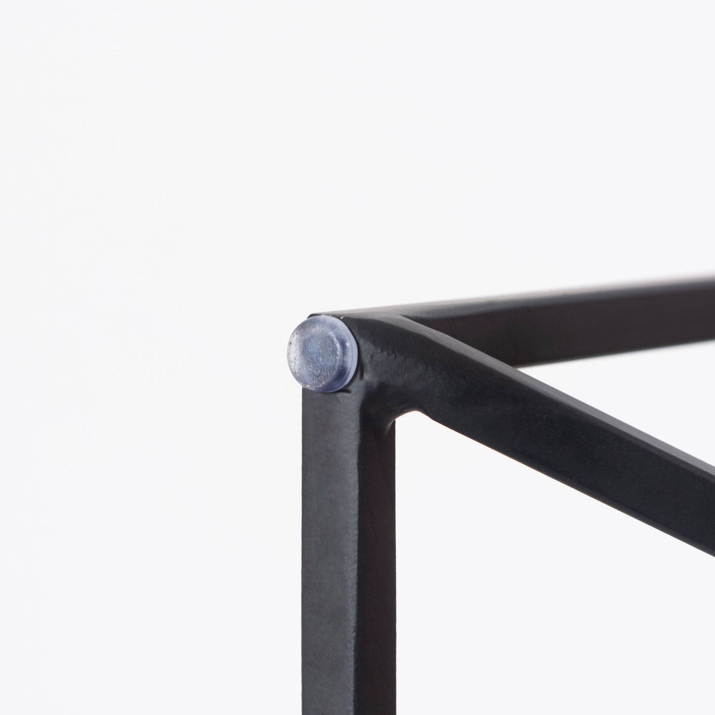 クローブリビングローテーブル