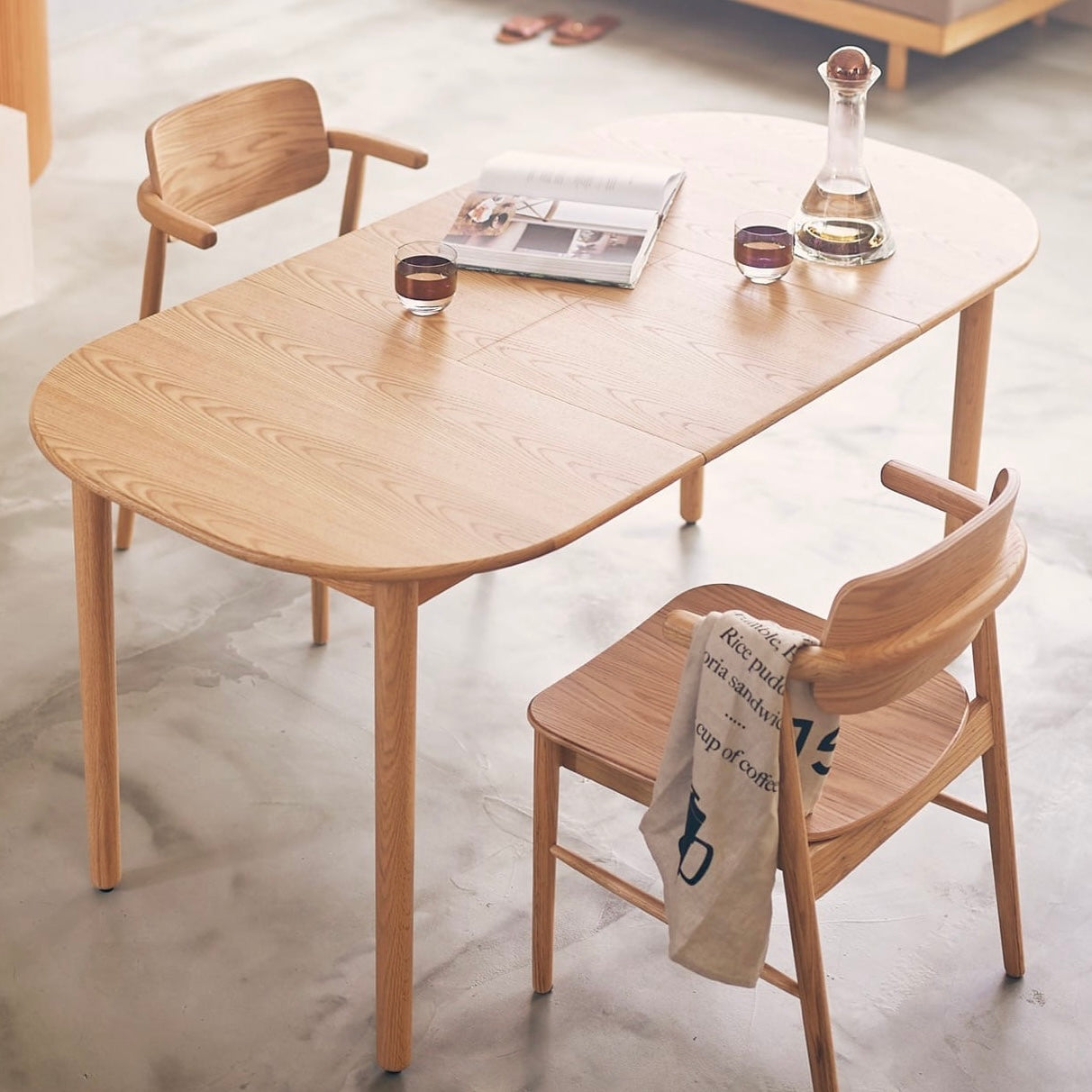 ヌークエクステンションダイニングテーブル