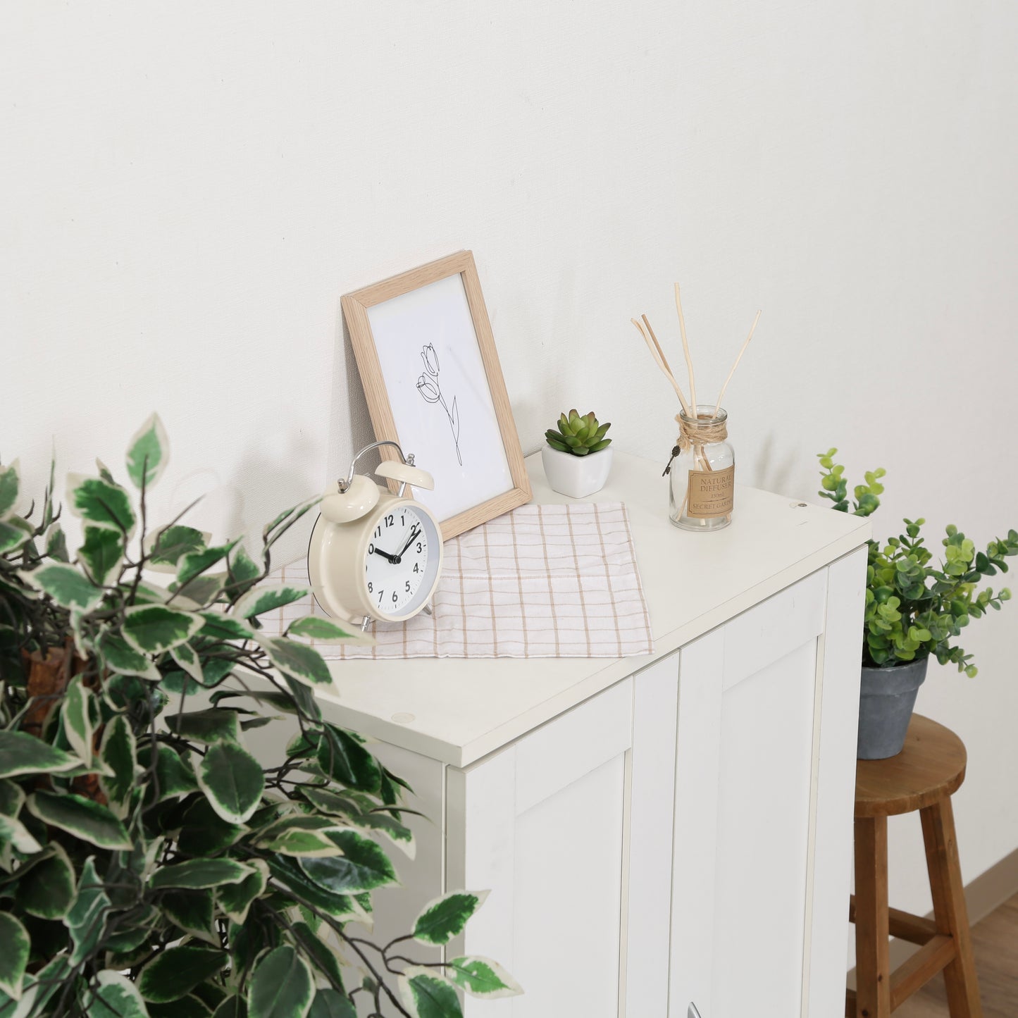 扉収納シューズラック