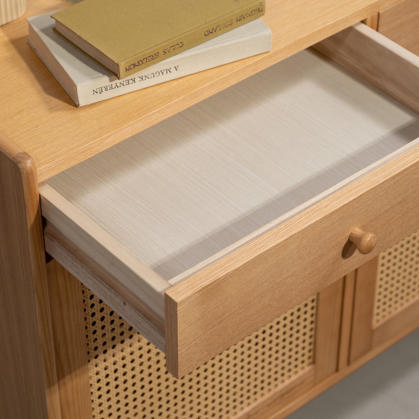 ガモットキャビネット