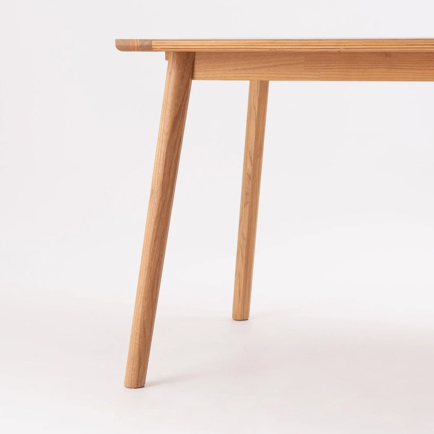 アーティークダイニングテーブル