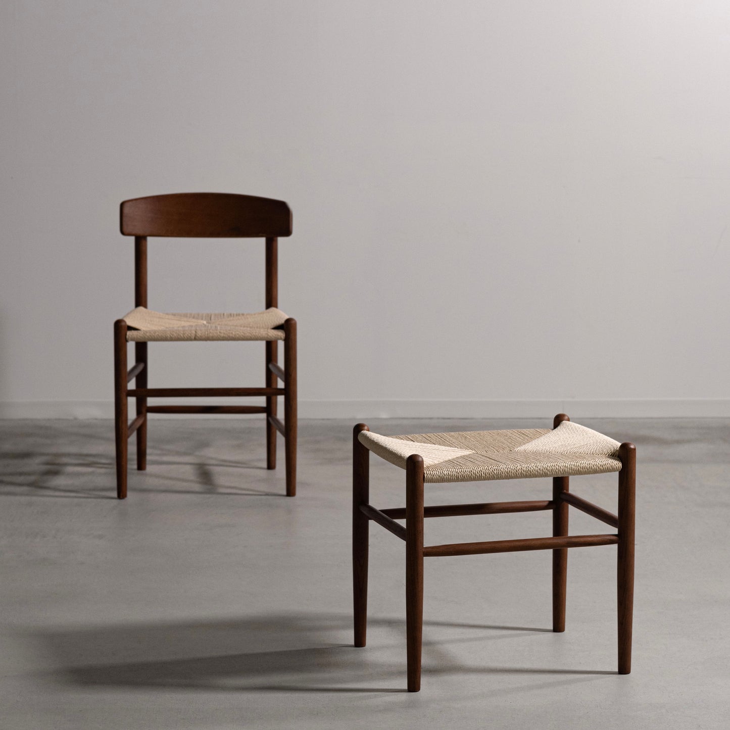 トロープダイニングチェア