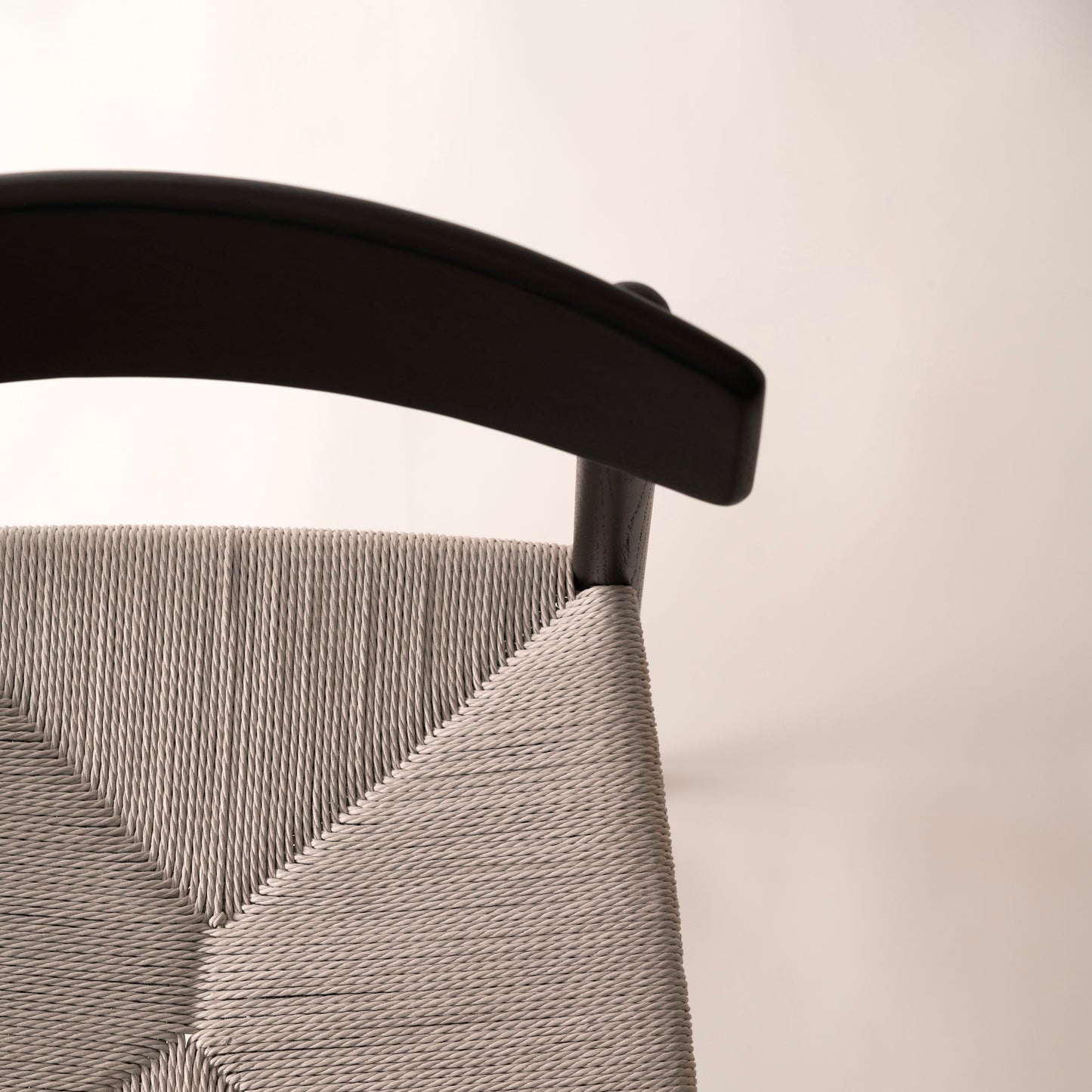 トロープダイニングチェア