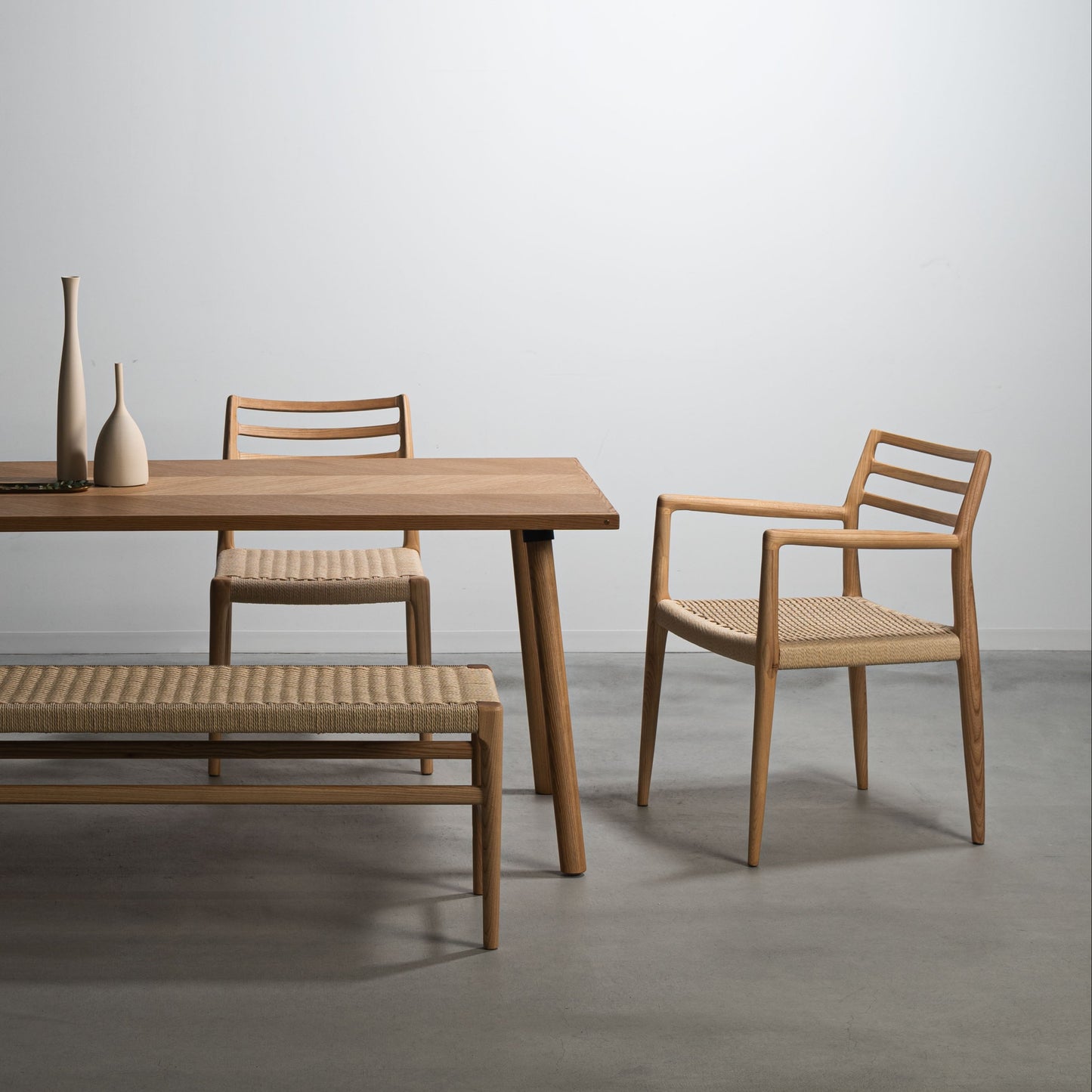 アルネアームチェア