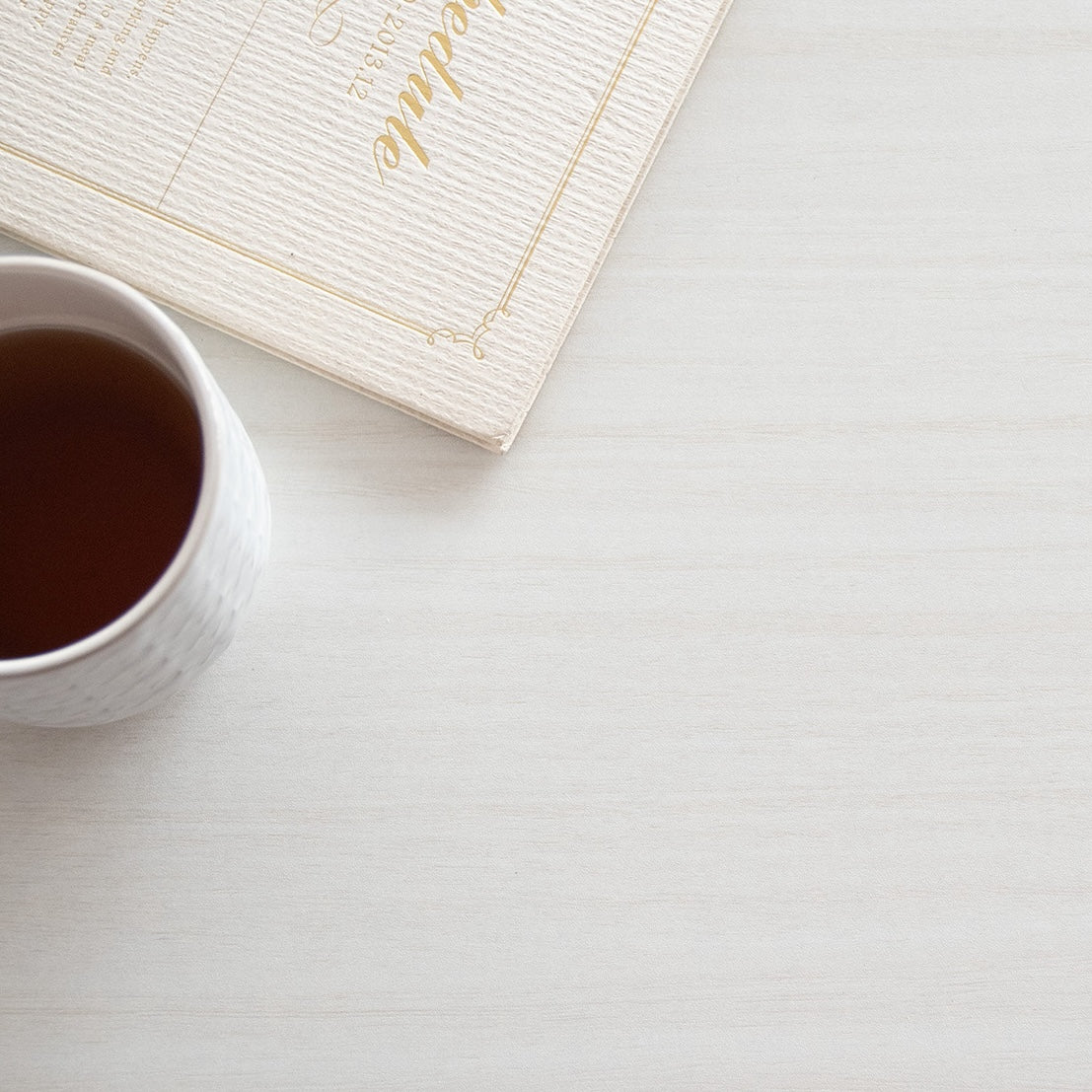 ネストスクエアローテーブル