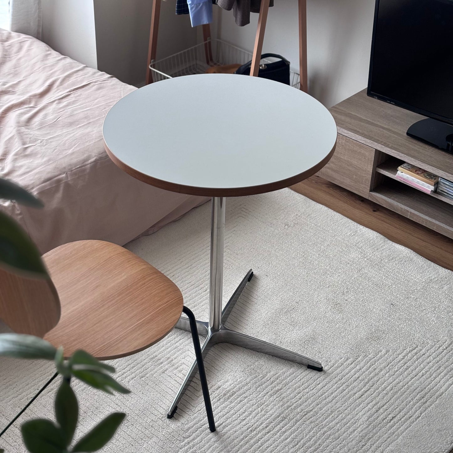 ウッドエッジカフェテーブル 60cm